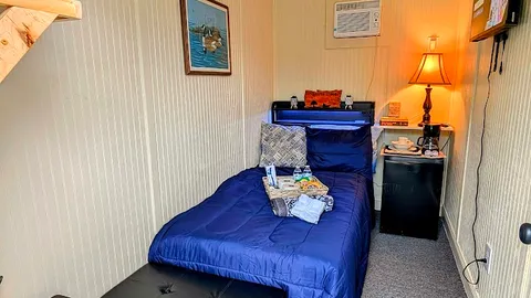 1B Private Room with Shared Bath (1 person max, no pets) — image 1 of 3