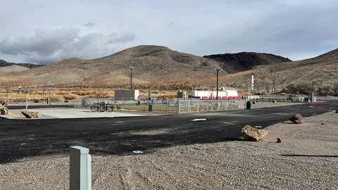 Back In 30/50 Amp RV Site — image 1 of 4