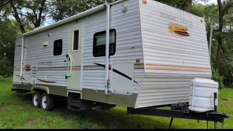 Rental Camper with slide out — image 1 of 7