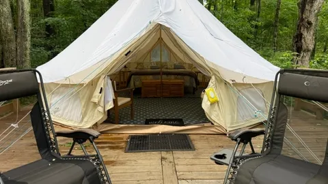 The Zephyr - XL Luxury Tent with Hot Tub & Raised Deck — image 10 of 10