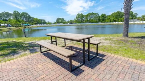 Lake Front Full Hookup RV Site — image 2 of 7