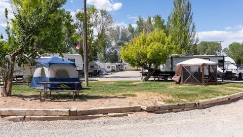 30/50 AMP Pull-Thru w/ Tent Area "The Horseshoe" — image 1 of 5