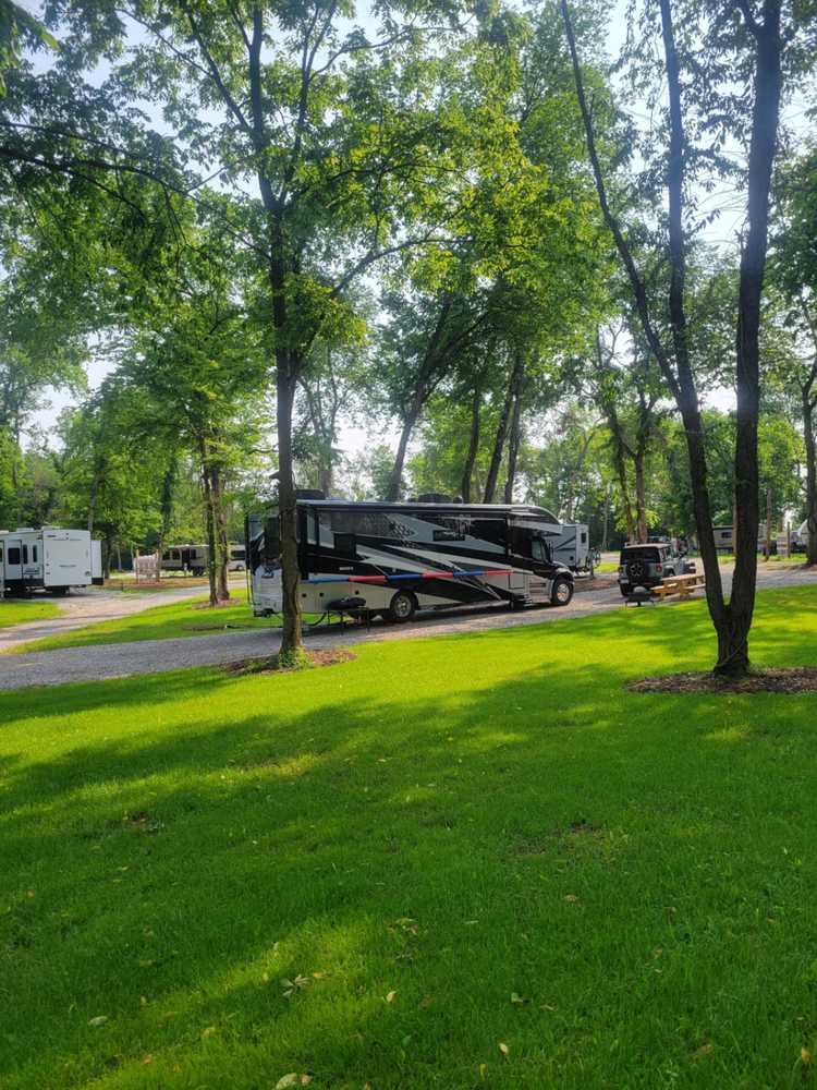 Happy Trails RV Park, Cave City, Kentucky - Photo 4