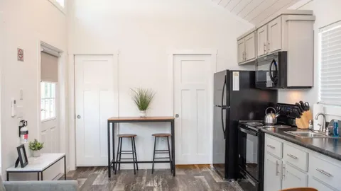 Premium Loft Cottage — image 8 of 8