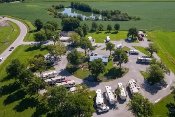 Kamper Kompanion RV Park – photo 1