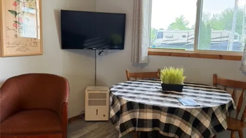 Housekeeping Suite — image 9 of 9