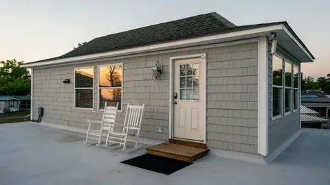 Waterfront Cottage — image 1 of 5