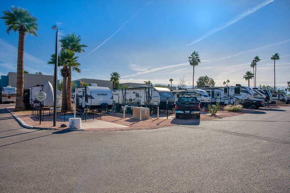 Mesa Gardens RV Park - Photo 2