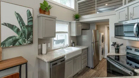 Premium Lakefront Cabin — image 10 of 10