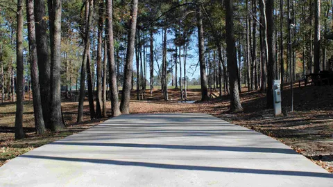 Lake Side Concrete Back-In 30/50 AMP RV Site — image 2 of 2