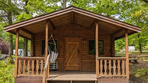 C03 Quail Cabin — image 1 of 15