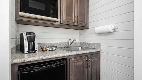 Arrowhead Studio — image 2 of 8