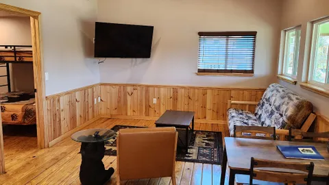 Lakeview Cabin 4-Farm of Dreams Resort Brooksville — image 12 of 12