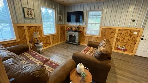King Suite — image 1 of 5
