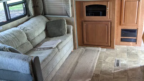 Rental — image 4 of 4