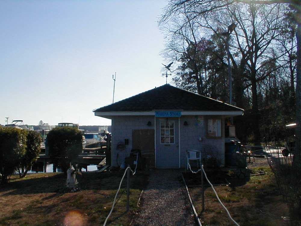 River's Rest Marina & Resort - Photo 5