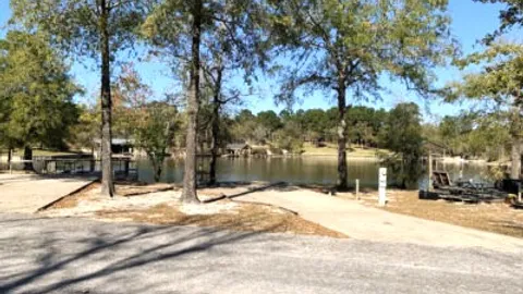 Premium Waterfront Concrete Back in — image 4 of 4