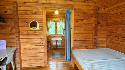 Rustic Cabin — image 7 of 7