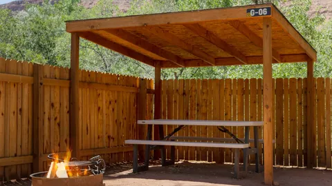 Deluxe Tent Site — image 4 of 4