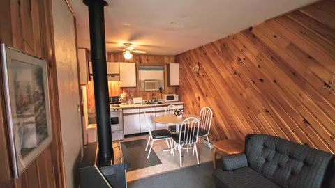 1 Bedroom Chalet — image 12 of 12