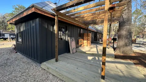 Little Cedar Lodge — image 11 of 11