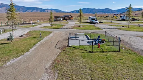 Bark'N Stay Signature Patio Pull-Thru RV Site — image 1 of 4