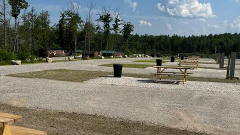 Roadside 30/50amp Premium RV Pull Thru Site — image 1 of 1