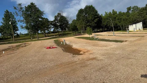 Executive Pull Thru Site — image 2 of 8