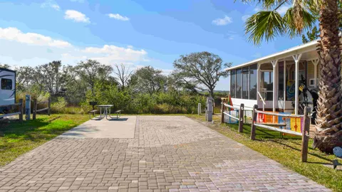 Marshview Premium RV Site — image 2 of 7