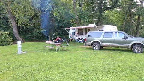 Creek Site 50/30 amp W/E — image 1 of 5