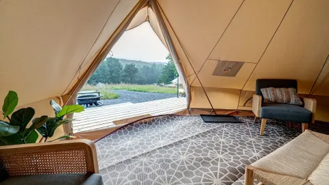 King Mountain View Tent — image 1 of 9