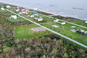 Pearls Landing – photo 2