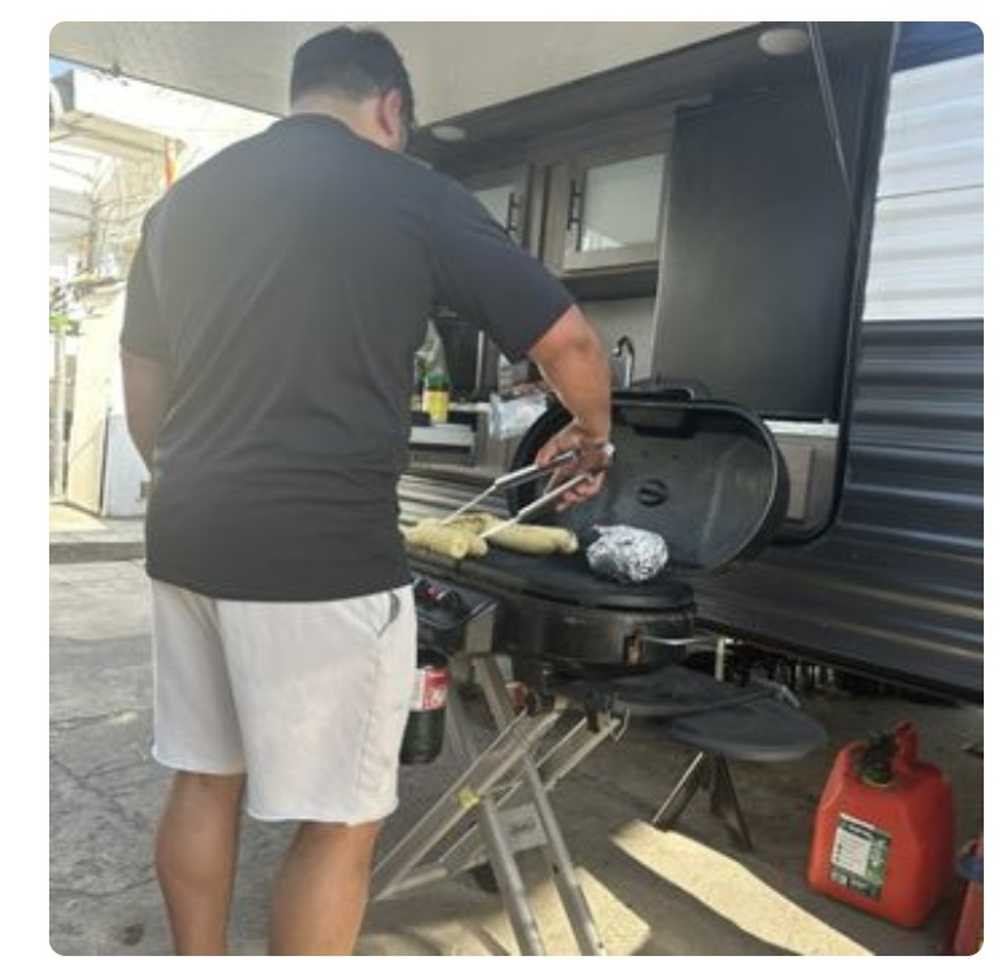 Pacific RV Park, Wilmington, California - Photo 5