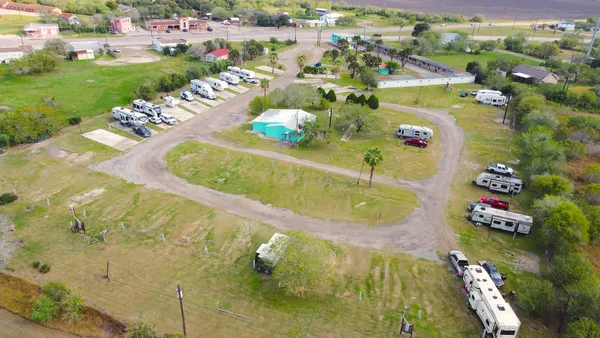 Mathis Motor Inn & RV Park, Mathis, Texas campground