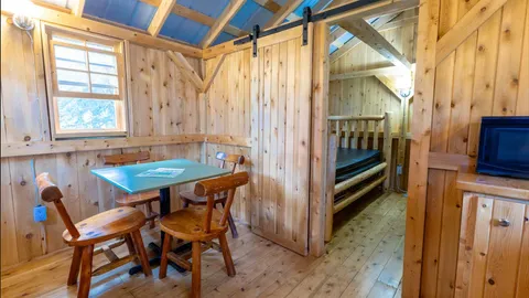 Bunkie — image 5 of 5