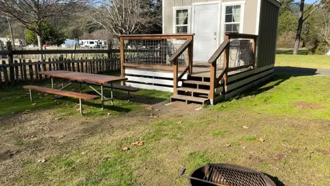 Pet Friendly Cabin — image 1 of 7