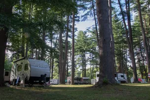 Riverhurst Park Campground – photo 2