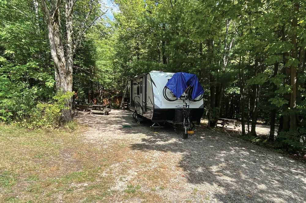 Full Hookup Pull-Thru RV