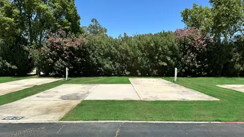 B Deluxe Patio Grass RV Site — image 2 of 2