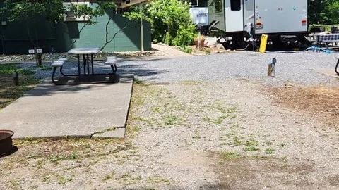 Off River 30 AMP RV Site — image 10 of 10