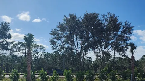 Back-In with Walkway to Clubhouse — image 14 of 14
