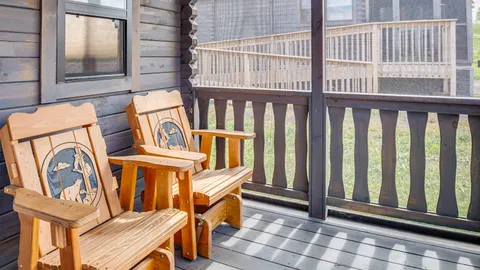 Riverfront Premium Cottage — image 9 of 9