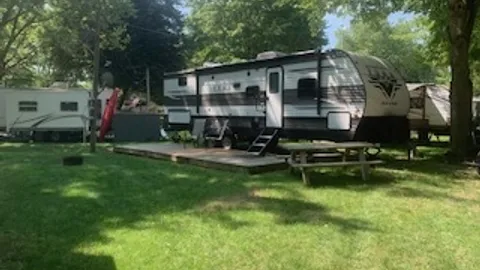 RV RENTAL TRAILER - LOT 29 — image 1 of 12