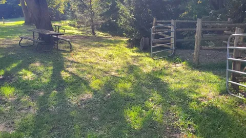 SBL Site 321 - Unserviced (TEC) — image 2 of 2