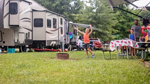 Basic Back-In RV Site — image 2 of 4