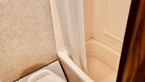 Rental RV - Small — image 2 of 6