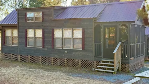Yogi Bear™ Cabin — image 1 of 8