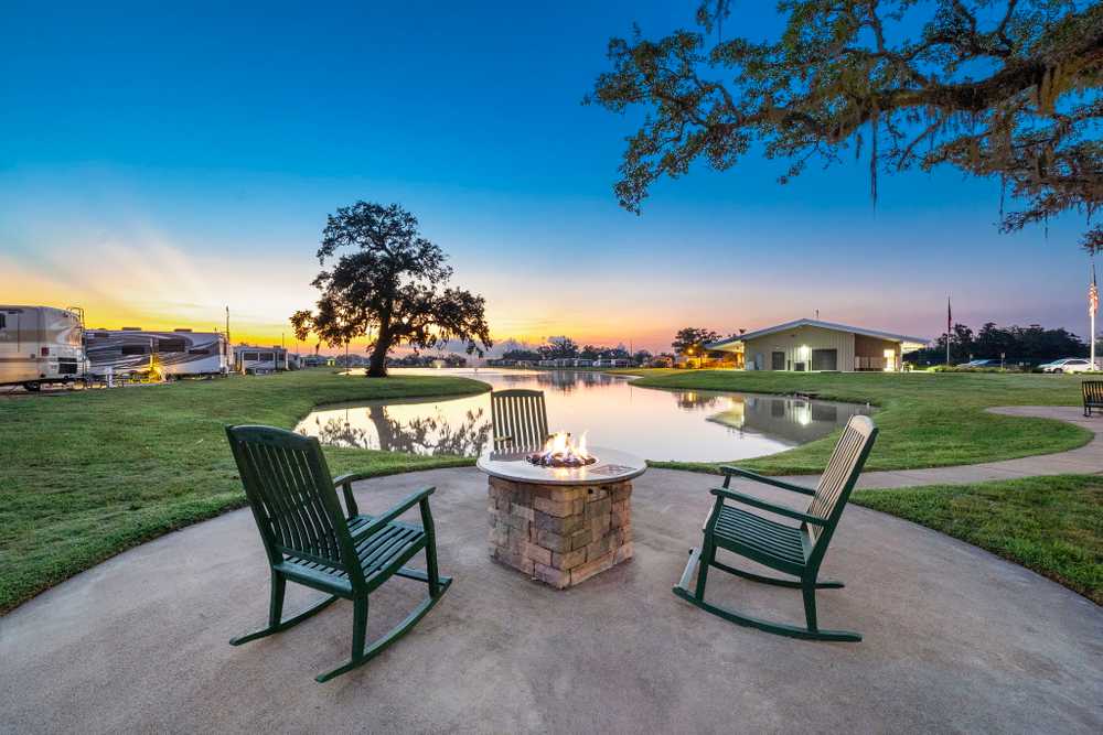 Brazoria Lakes RV Resort - Photo 2