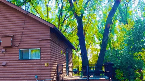 Cabin 10 — image 1 of 8