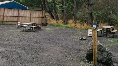 Concourse Back In RV site — image 4 of 4